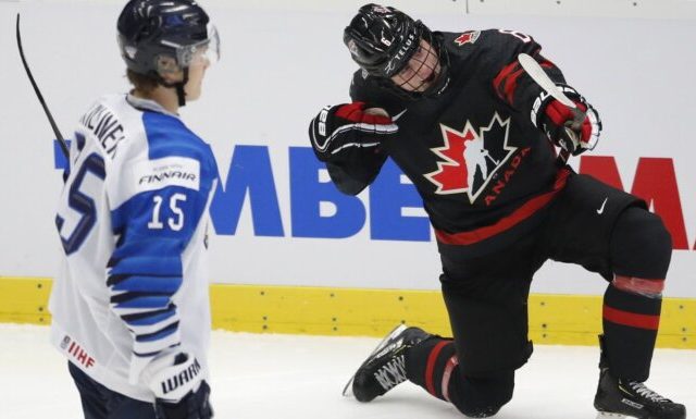 krievija un kanāda hokejs